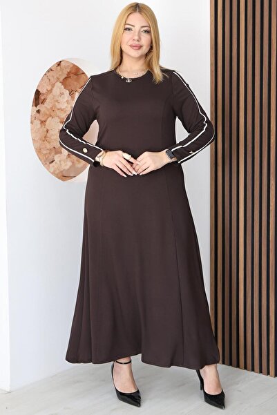 Siyezen Plus Size Basic Dress with Stripe Detail
