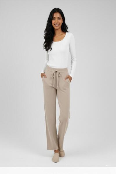 Cockatoo Women's High Waist Lace-Up Double Pocket Knitwear Comfortable Cut Wi...