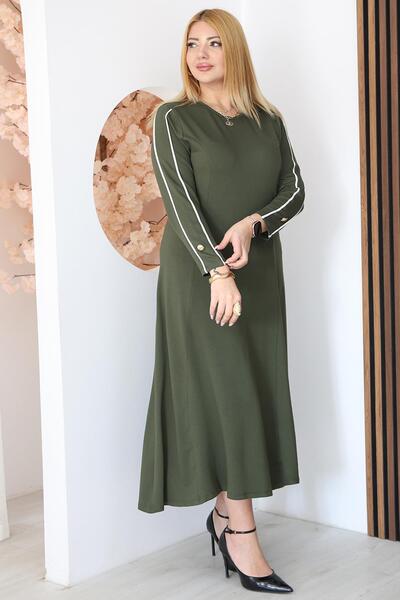 Siyezen Plus Size Basic Dress with Stripe Detail