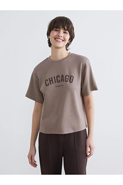 LC Waikiki artplus-store Γυναικείο μπλουζάκι με λαιμόκοψη και κοντά μανίκια, ...