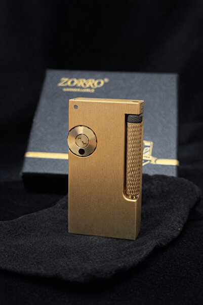 Zorro Pirinç Gövdeli Premium Yan Sürgülü Çakmak – Şık, Ağır ve Dayanıklı Tasa...