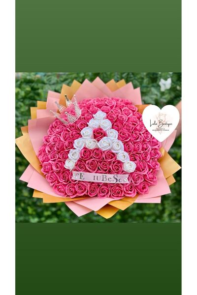 Trandafiri de săpun Buchet 101 trandafiri de săpun, personalizat cu inițială ...