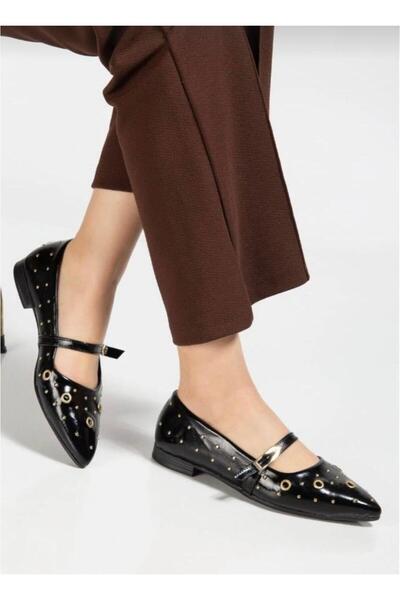 HEDEFAYAKKABI Kadın Siyah Rugan Babet Ayakkabı Tokalı, Zımbalı, Sivri Burun G...