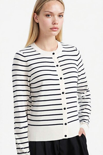 DeFacto Regular Fit Crew Neck Striped Cardigan G7860Ax26Sp