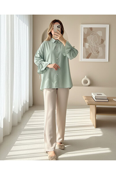 MissRunin Kolu Büzgülü Arkası Piliseli Gömlek