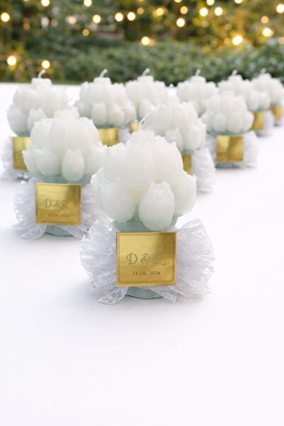 Defne 10 adet fiyonk ve pleksi detaylı beyaz lale buketi mum. Söz,nişan,nikah...