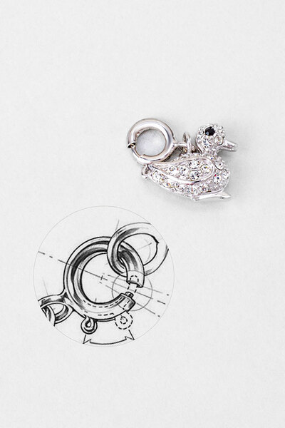 So CHIC... Ördek Yavrusu 18 Ayar Beyaz Altın Kaplama Gümüş Charm
