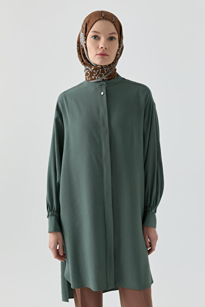Tuğba Manşeti Düğme Detaylı Tunik - Zümrüt