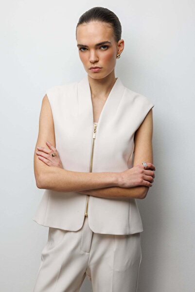 Ekol V Yaka Dikiş Detaylı Yelek