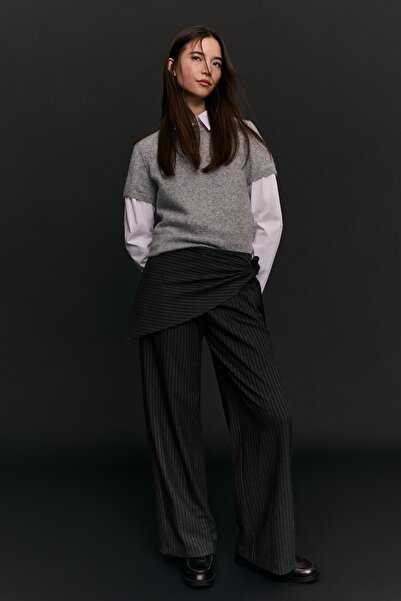 Bershka Fular detaylı tailored fit pantolon