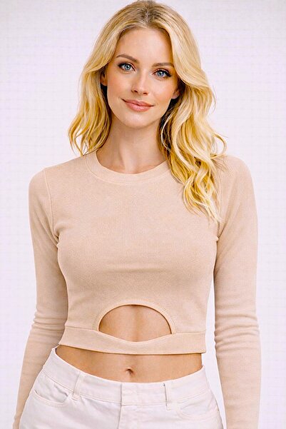 Pupa بلوزة كاميسول بأكمام طويلة مع تفاصيل نافذة على الصدر