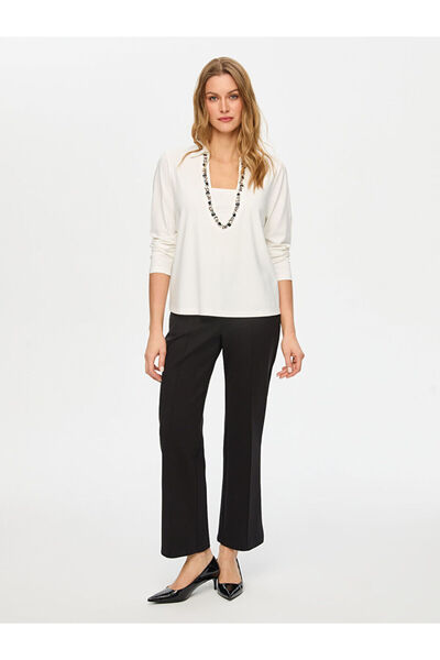 Faik Sönmez Yakası Payet Ve Taş Detaylı V Yaka Uzun Kollu T-Shırt S26TSH055