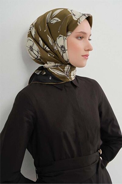 Armine Eșarfă din mătase satinată 9536D E26YA9536D01-35