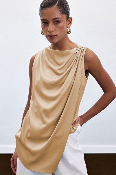Sateen Accessory Detailed Sleeveless Blouse - Camel