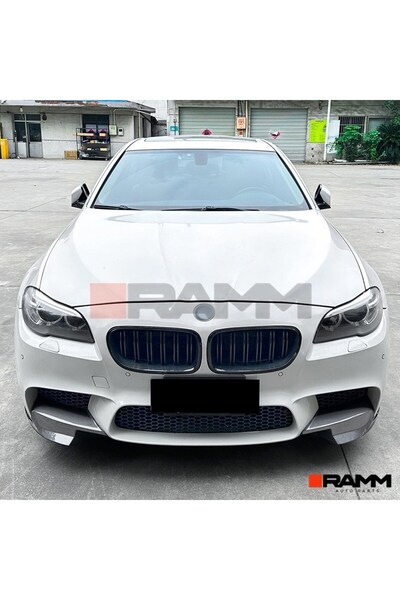 RAMM BMW F10 F11 M5 Stil Ön Tampon Flap Seti - Parlak Karbon