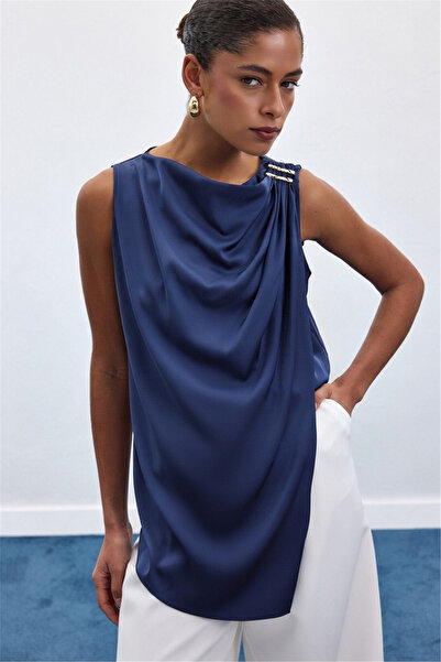 Sateen Accessory Detailed Sleeveless Blouse - Navy Blue
