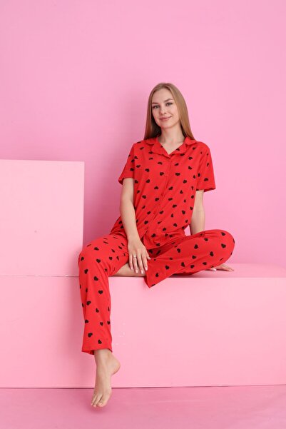 pijamacity Kadın Pamuklu Kısa Kollu Kalp Desenli Düğmeli Pijama Takımı