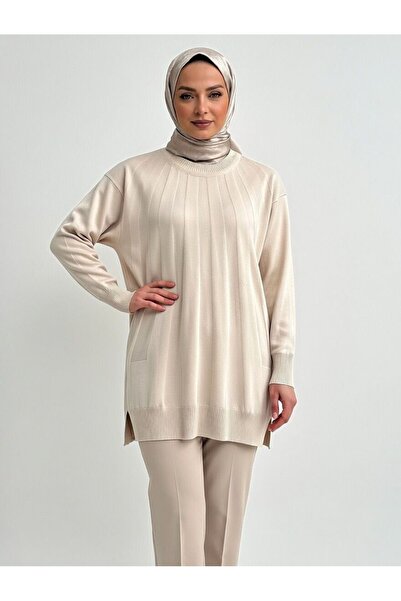 Balgüneş Tekstil Kadın Dikey Çizgi Detaylı Triko Tunik