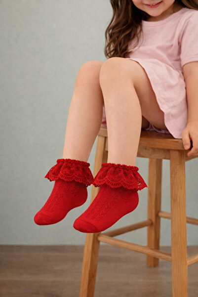 Katia&Bony Детски чорапи с дантелена украса, червени