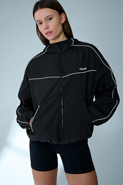 Bershka Teknik kapüşonlu ceket