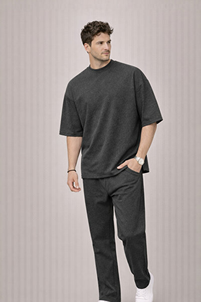 YAKAMEL Men's Summer Crew Neck Sports and Casual Set