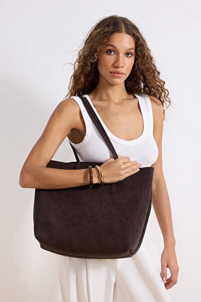 TRENDYOL SHOES Braune Nubuk-Computertasche für Damen, Maxi-Schultertasche TAK...