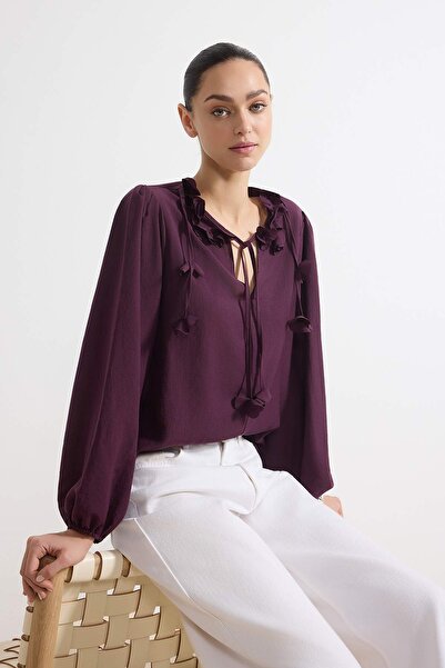 Trendyol Collection Balloon Sleeve Woven Blouse with Purple Floral Accessorie...