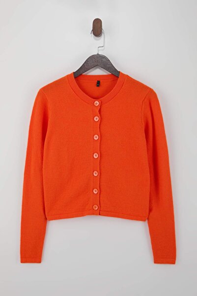 Trendyol Collection Orangefarbene Strickjacke im Wollmantel-Look TWOAW25HI00049