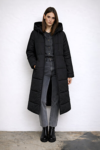 QANU Luna Inflatable Coat Black