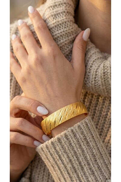 FerizZ Altın Kaplama 1.5 cm Yan Çizgili Bilezik Blk-1244