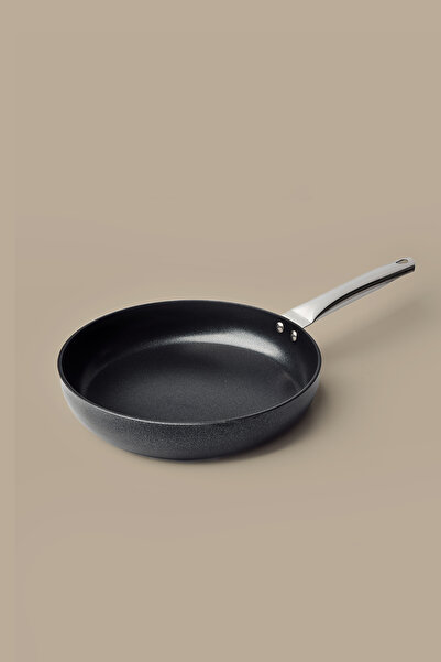 Gigilli Esperanza Titanyum Tava 24 cm