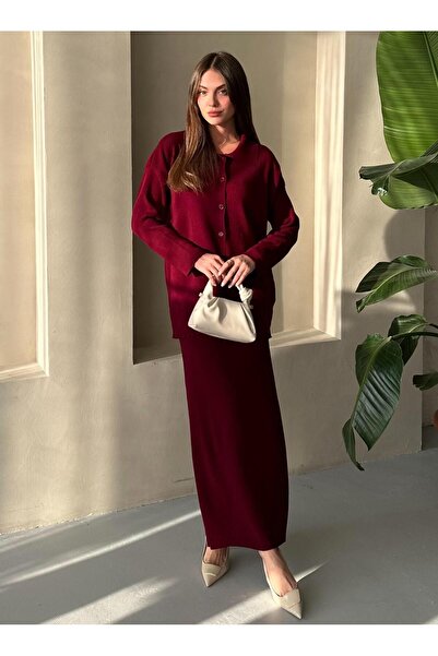 Laluvia Burgunderrotes Strickanzug-Set mit Polokragen und Rock