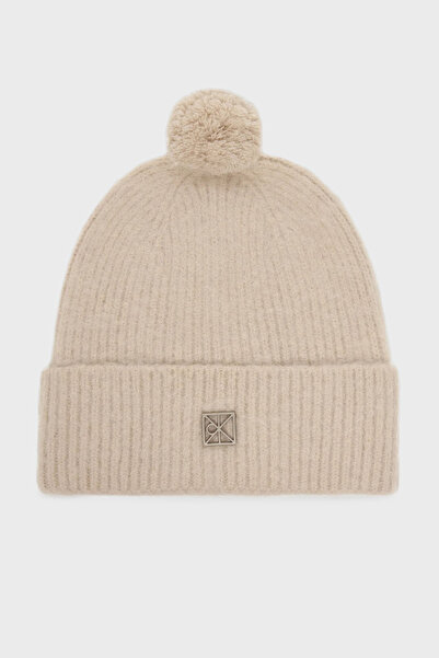 Calvin Klein EMBLEM BRUSHED POMPOM BEANIE