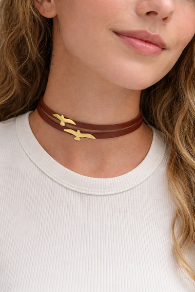 Kutcha Accessories Kuş Figürlü Deri Choker Kolye – Zarif Ve Modern Tasarım