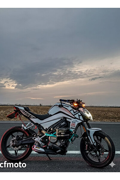 KAPLAMA MERKEZİ CF MOTO NK250 Beyaz Kaplama Siyah Sticker Etiket Modeli