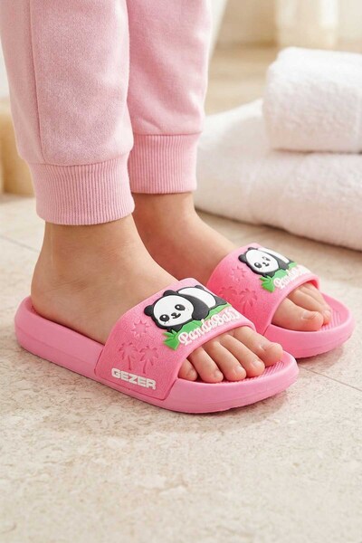 GEZER Panda Summer Girl's Pu Suitable for Wet Floor Comfortable Sole Home Gar...