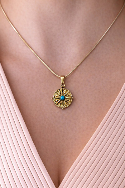 Uzak Işıklar قلادة من الفولاذ المقاوم للشمس مرصعة بالأحجار