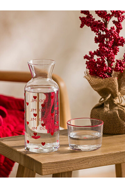 LC Waikiki Stilinizi Bize Bırakın | Kalp Baskılı Cam Sürahi 700 ml