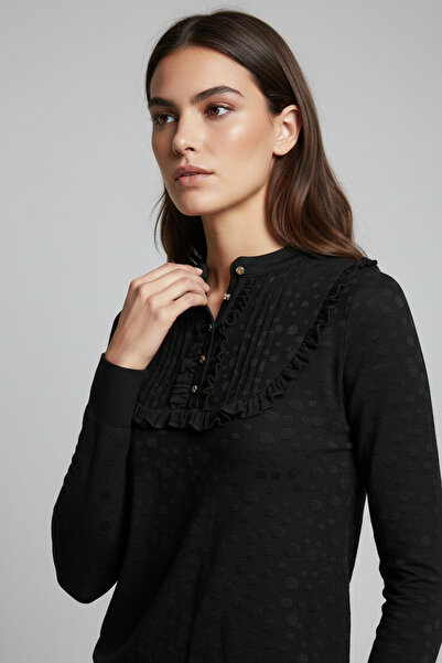 Şiir بلوزة نسائية نيغرو بأكمام طويلة - ياقة واقفة، تفاصيل كشكش، زر مضلع، قطن ...