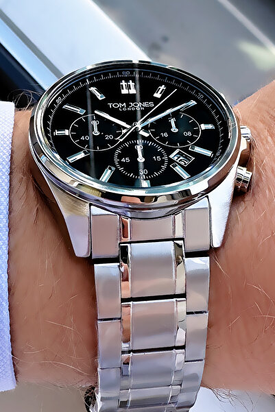 Tom Jones 3 Atm Water Resistant Men's Wristwatch Silver Color Steel Band Tjeg...