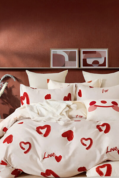 İQON Lastikli Çarşaflı Nevresim Takımı Çift Kişilik Amore Kımızı