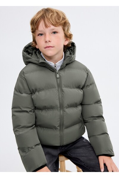 MANGO Kids Kapüşonlu kapitone anorak