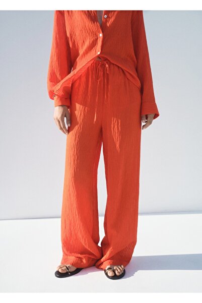 MANGO Woman Kırışık görünümlü düz kesim pantolon