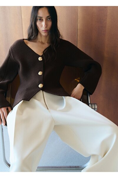 MANGO Woman Mücevher düğmeli triko ceket