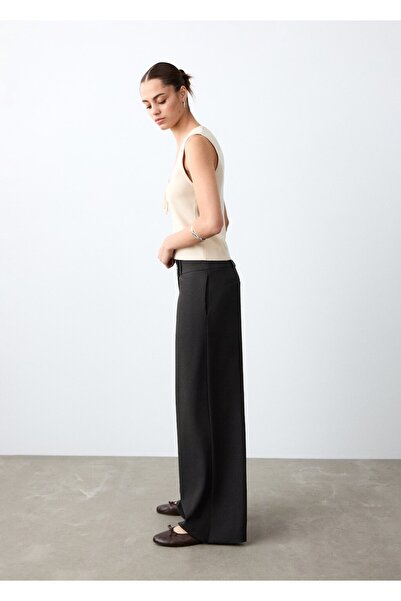 Mango Teen Düz kesim kumaş pantolon