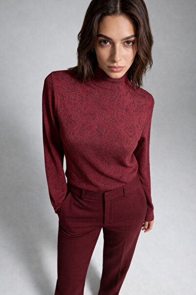 Şiir Tekstil Falena Jacquard Long Sleeve High Collar Blouse, Burgundy
