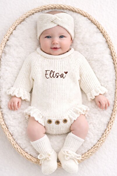 Minytrendy Yenidoğan Kız Bebek İsim Nakışlı Konsept Triko Bandanalı ve Çorapl...