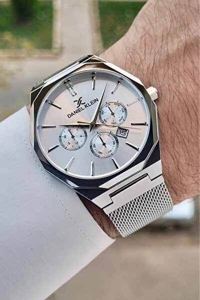 Daniel Klein Gümüş Renk Takvimli Erkek Kol Saati