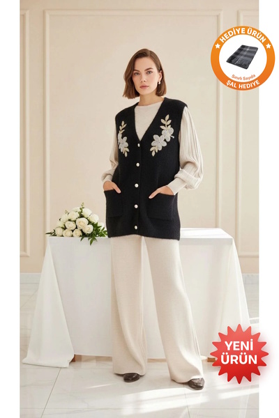 larocci Women's Pearl Button Embroidered Sleeveless Vest