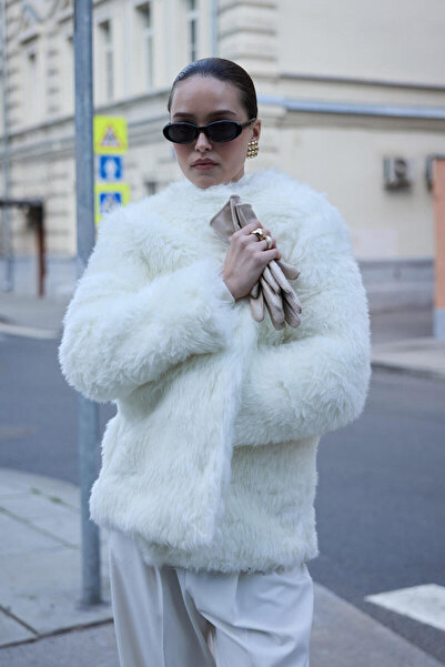 BE BLUE Ekru Faux Fur Jacket